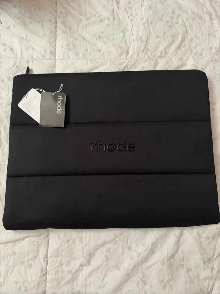 Funda Rhode para Laptop — reseña de Daniela V.