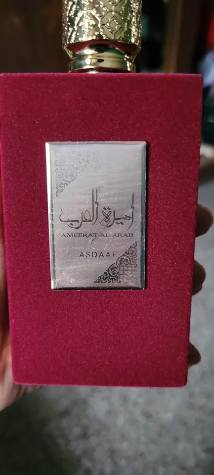 Perfume Ameerat Al Arab — reseña de Karla S.